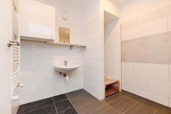 Medium property photo - Jan ten Brinkstraat 147, 2522 HX Den Haag